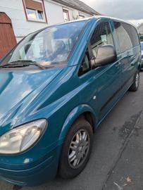 صورة 2 لـ 2004 Mercedes-BENZ VIANO