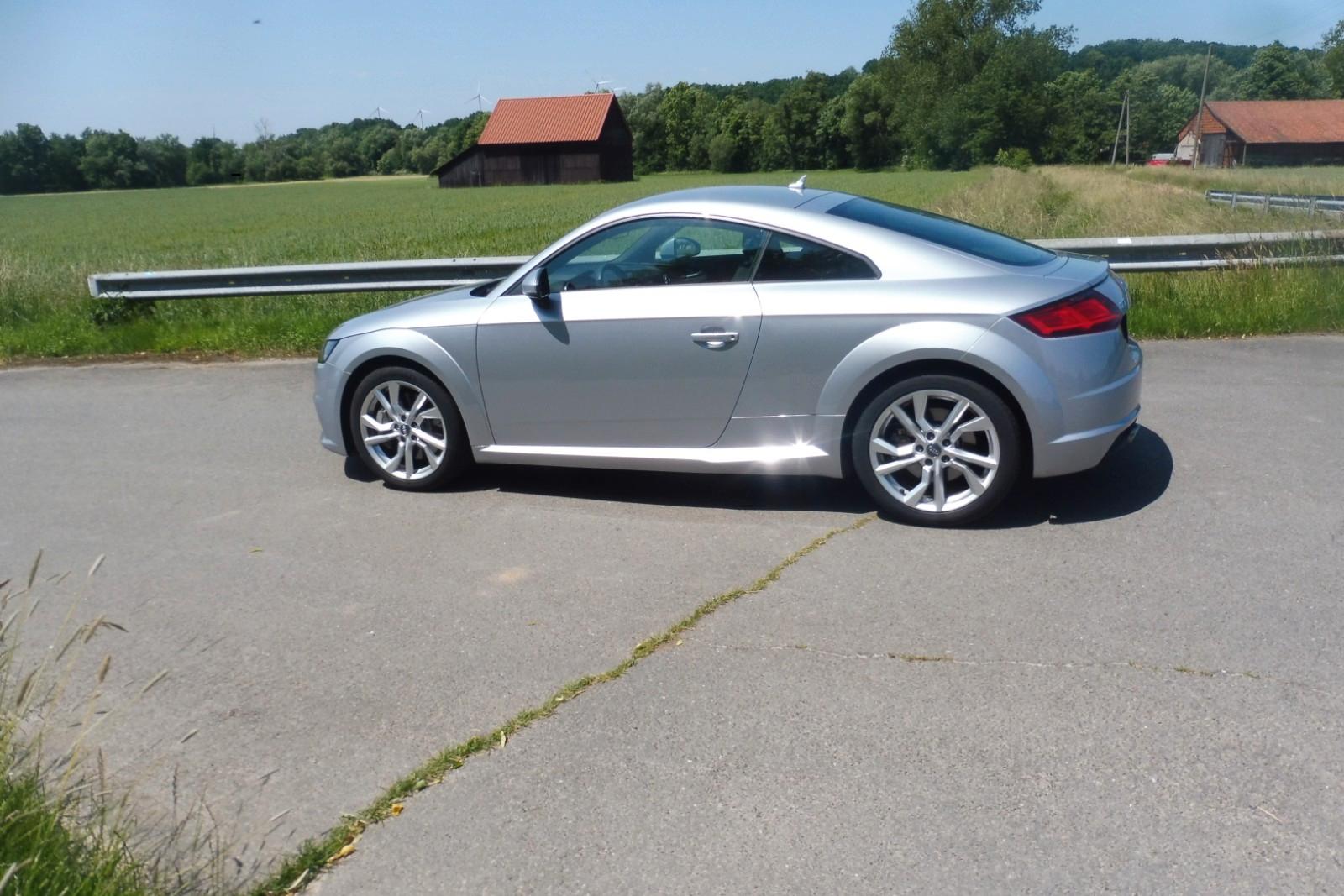 Audi TT Coupe 45 TFSI quattro  S-tronic. neuwertig