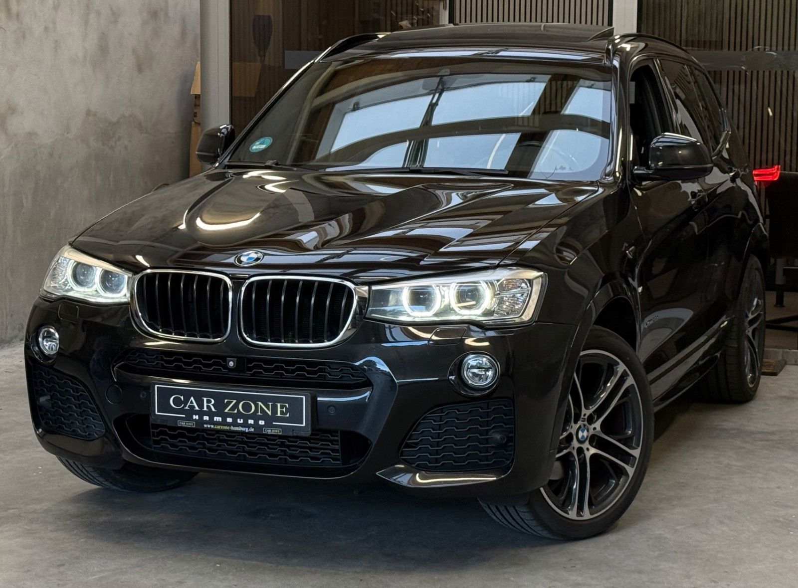 BMW X3 xDrive 20d M Paket *HUD*Kamera*Pano*LED*