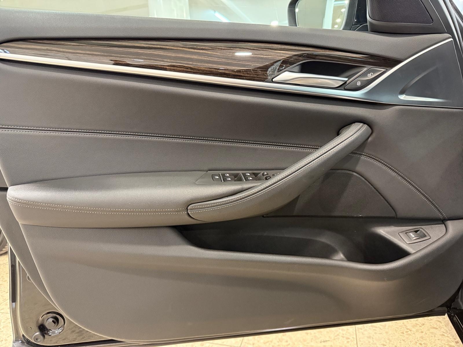 BMW 520 d Touring Steptronic*LED*Navi*Leder*1 Hand, миниатюра 18