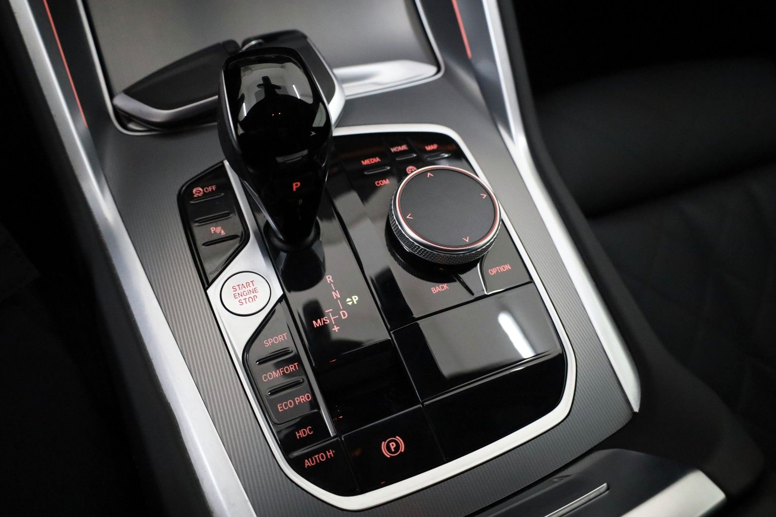 Fahrzeugabbildung BMW X6 xDrive 30d Leder,Navi,Laser,HUD,PanDach,ParkP