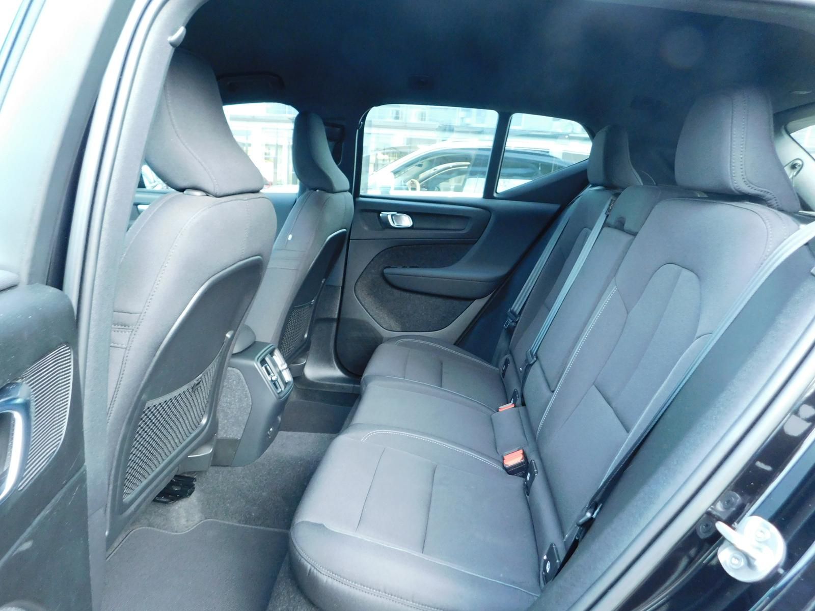 Fahrzeugabbildung Volvo XC40 Recharge Single Motor Plus