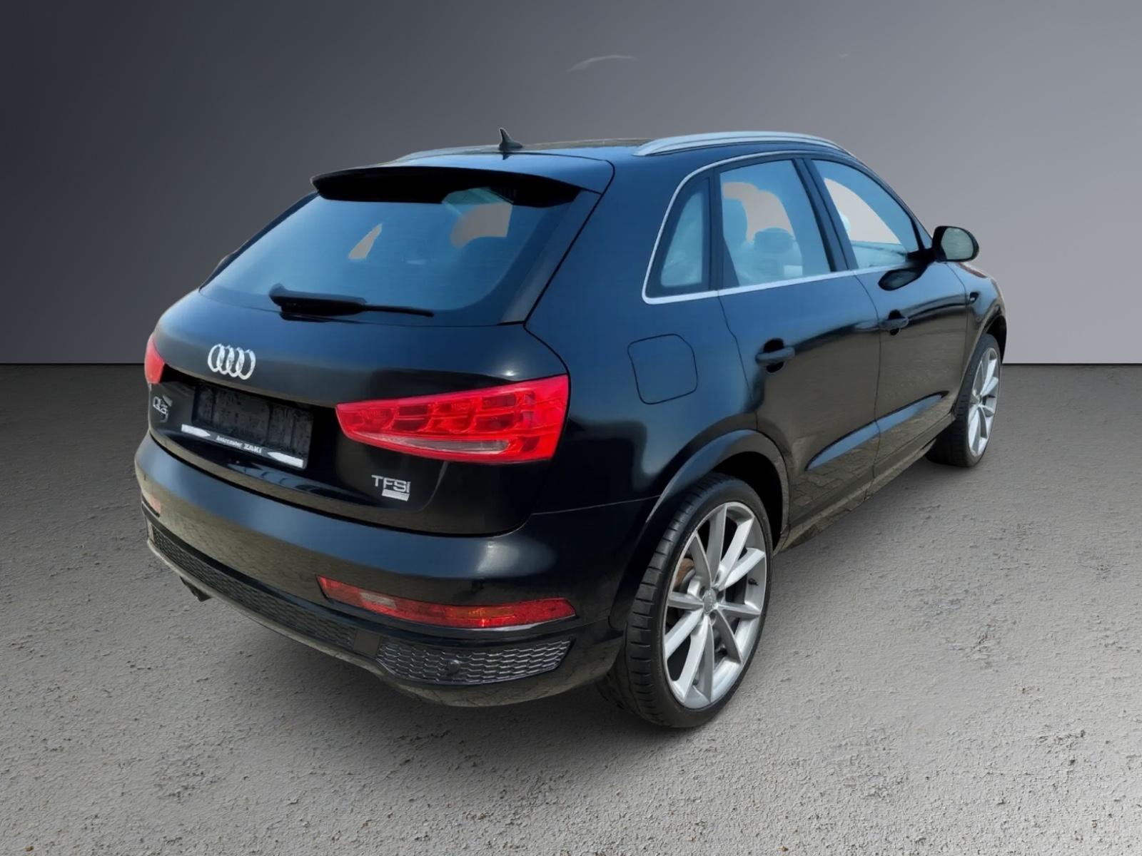 Audi Q3 sport S-LINE