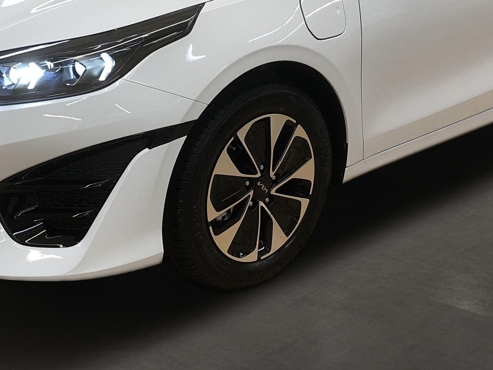 Kia CEED SPORTSWAGON 1.6 Plug-In Hybrid VISION NAVI+