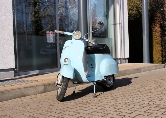 Vespa 50