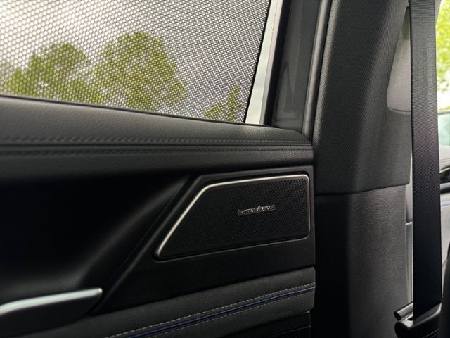 Fahrzeugabbildung Volkswagen Passat R-Line 2.0 TDI 4MOTION DSG - PANO*AHK*NAV