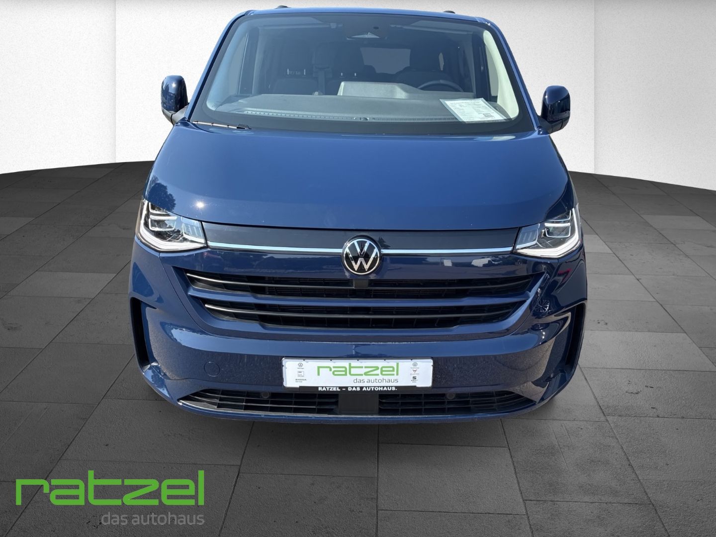 Fahrzeugabbildung Volkswagen T7 Caravelle Style 2.0 TDI DSG Navi Digitales Co