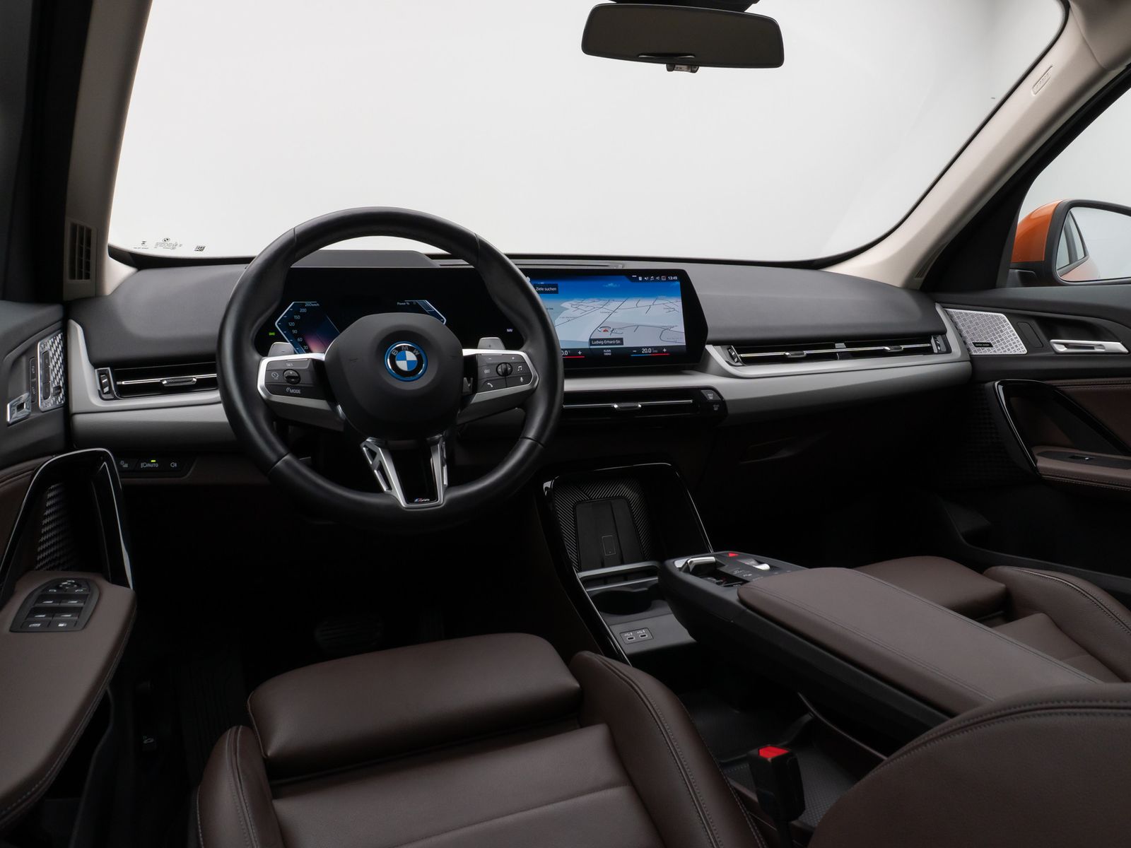 Fahrzeugabbildung BMW X1 xD30e ACC 360°HUD DAB Alarm H/K Sportsitz 18"