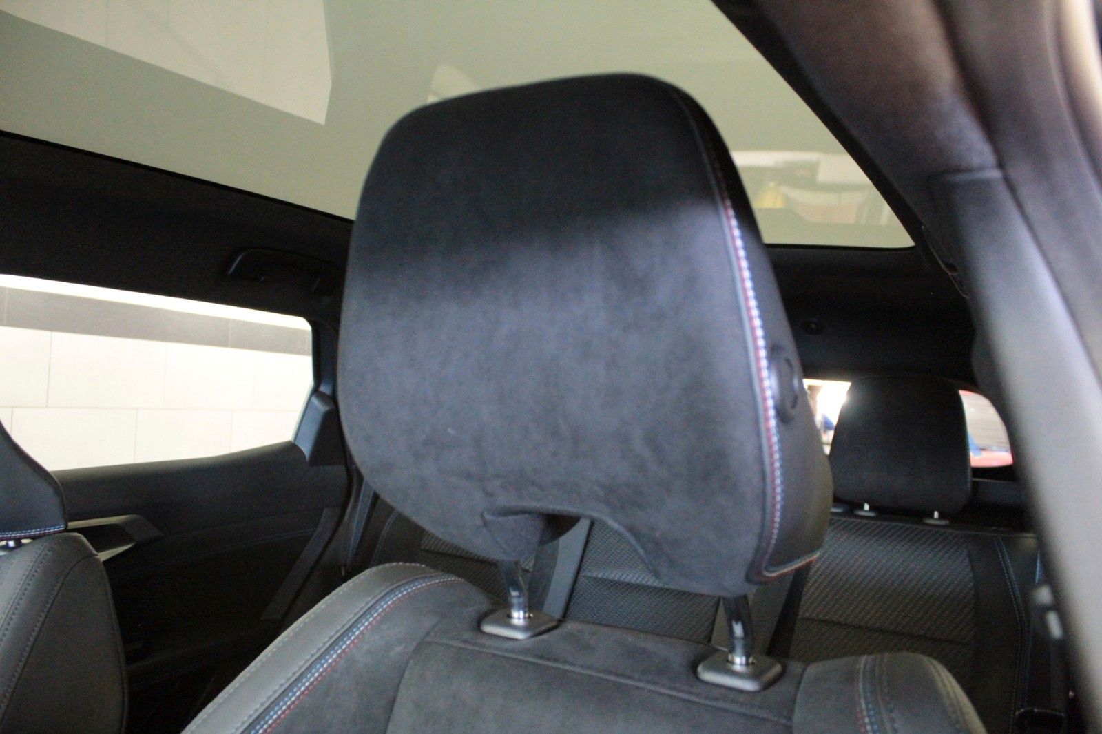 Fahrzeugabbildung Renault Espace E-Tech Full Hybrid 200 Esprit Alpine 5 S.