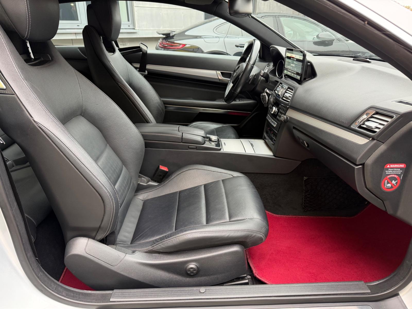 Mercedes-Benz E 200 E Coupe/LEDER/LED/KAMERA/2.HAND/TEMPOMAT