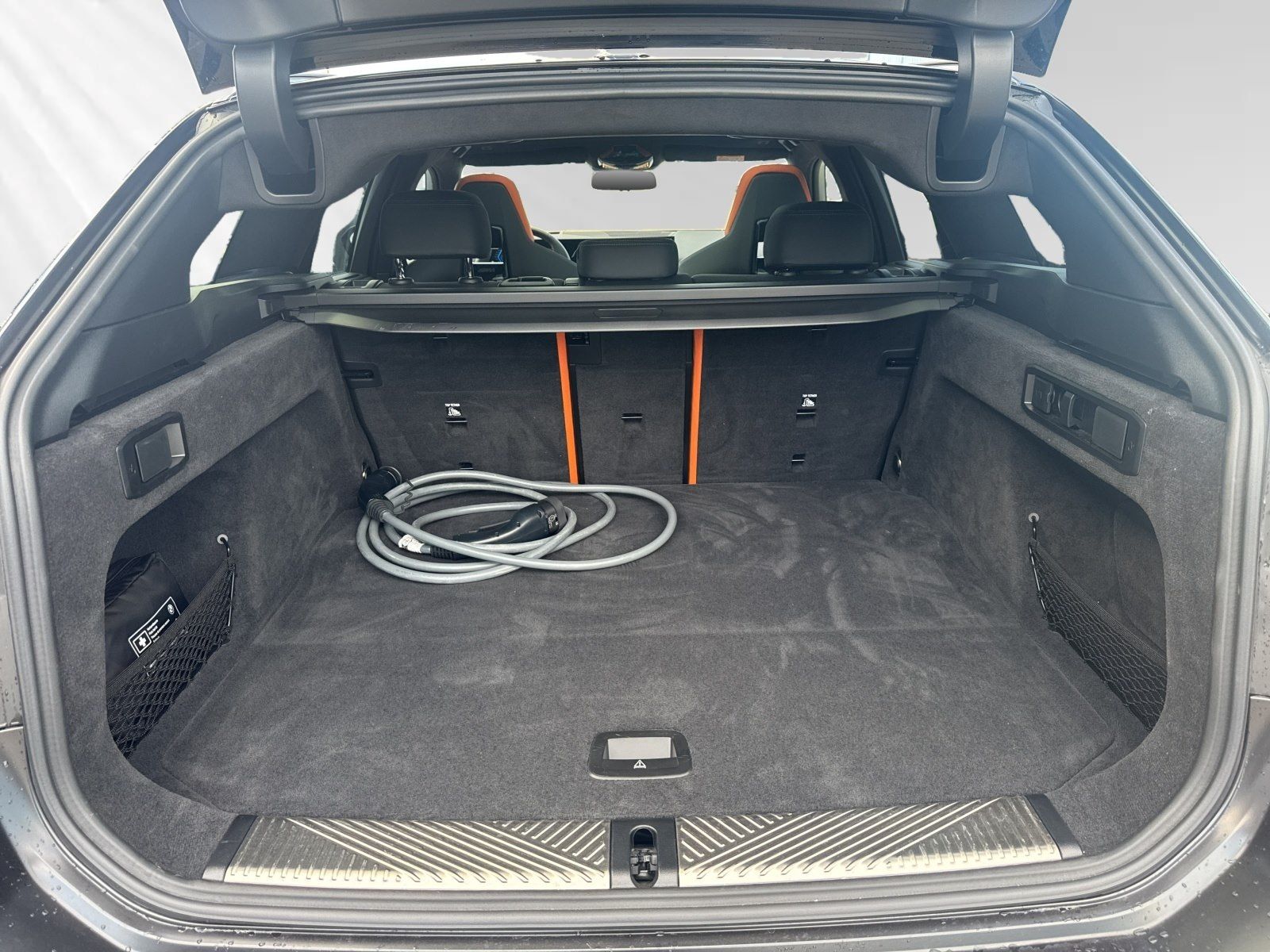 BMW M5 - Bild 16
