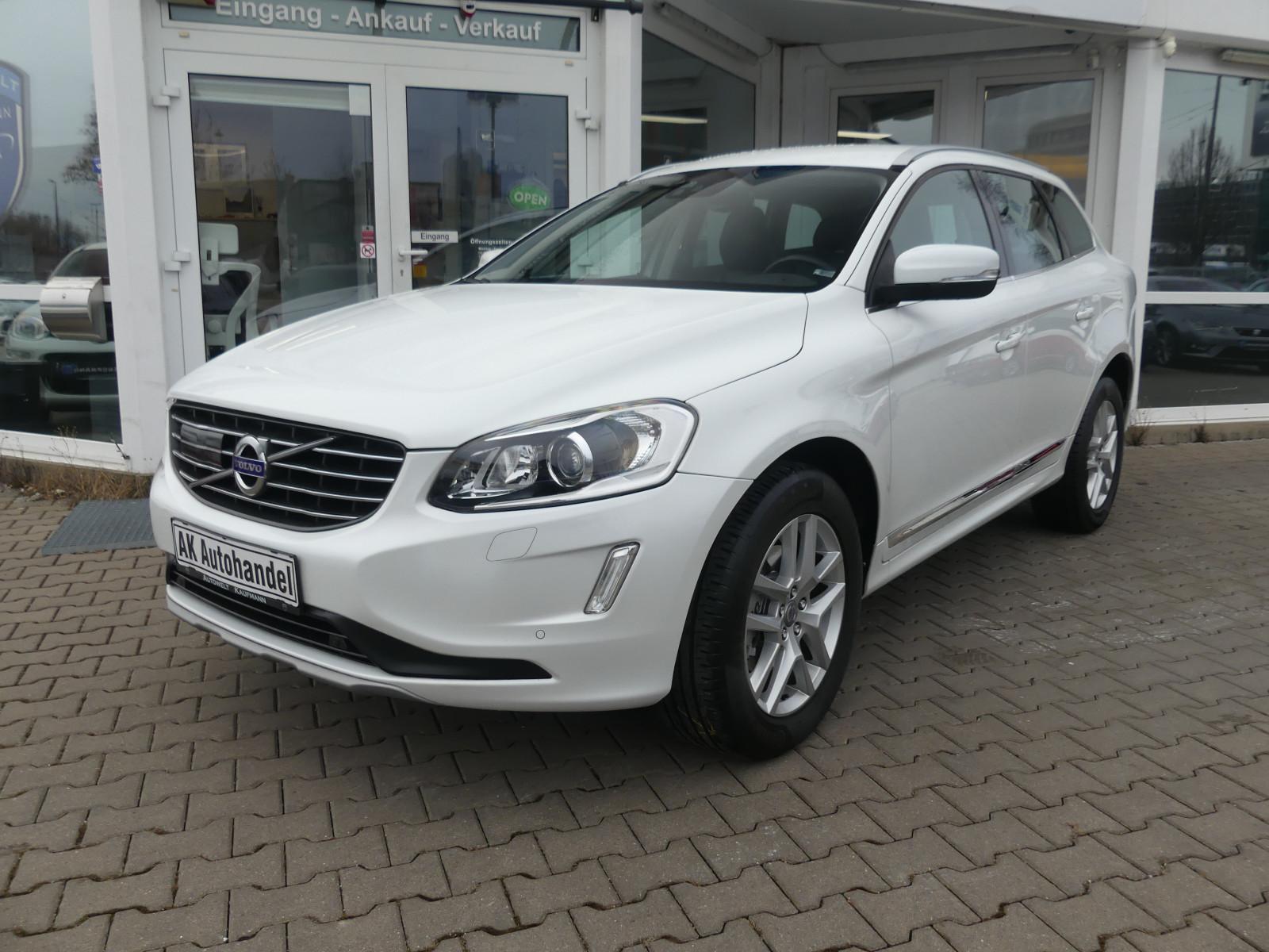 Volvo XC60 Summum Aut. AWD ACC Kamera Leder H&K Memory