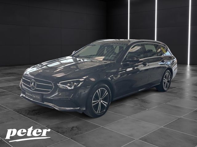 MERCEDES-BENZ E 220 d T Avantgarde/9G/LED/Kamera/Spur-P./Navi/