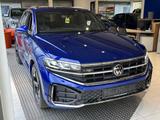 Volkswagen Touareg R-Line 3.0 TDI #LUFT #AHK #LEDER - Volkswagen Touareg Vorführfahrzeuge