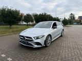 Mercedes-Benz A 220 AMG Line/ACC/Widescreen/Ambiente/HUD/360° - silberne Mercedes-Benz A 220