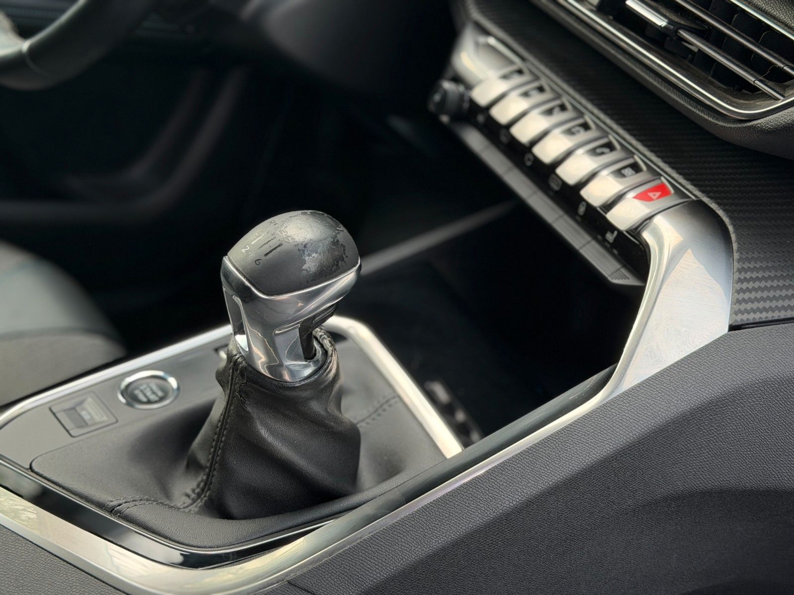 PEUGEOT 5008 5008 Allure 7-Sitzer/1-HAND/CAM/MwSt/SHZ – Ansicht 24