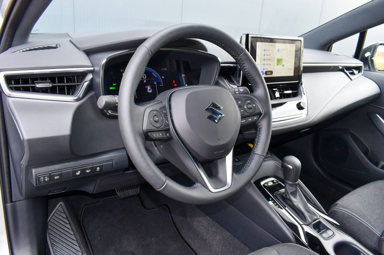 Suzuki Swace - Bild 11