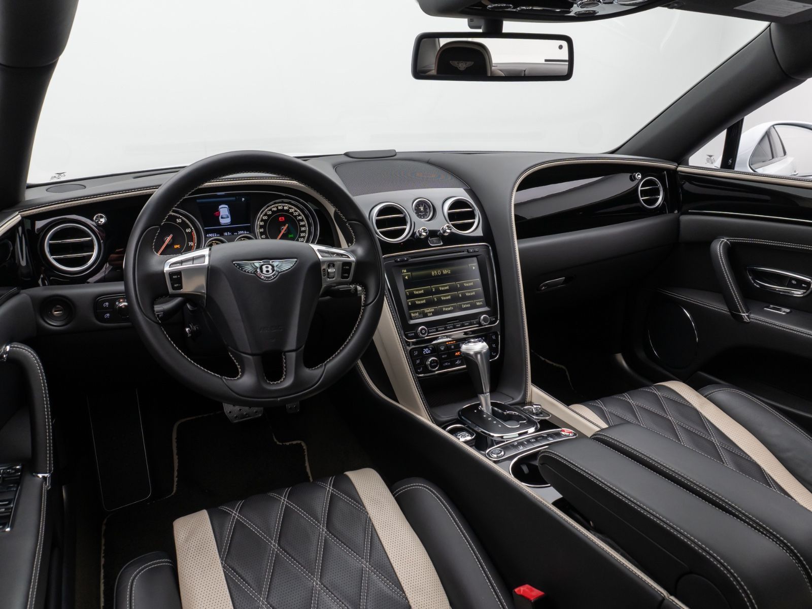 Fahrzeugabbildung Bentley Continental Flying Spur W12 Mulliner by Concord