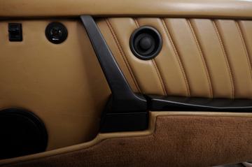 صورة مصغرة 16 لـ 1983 Porsche 911 URMODELL