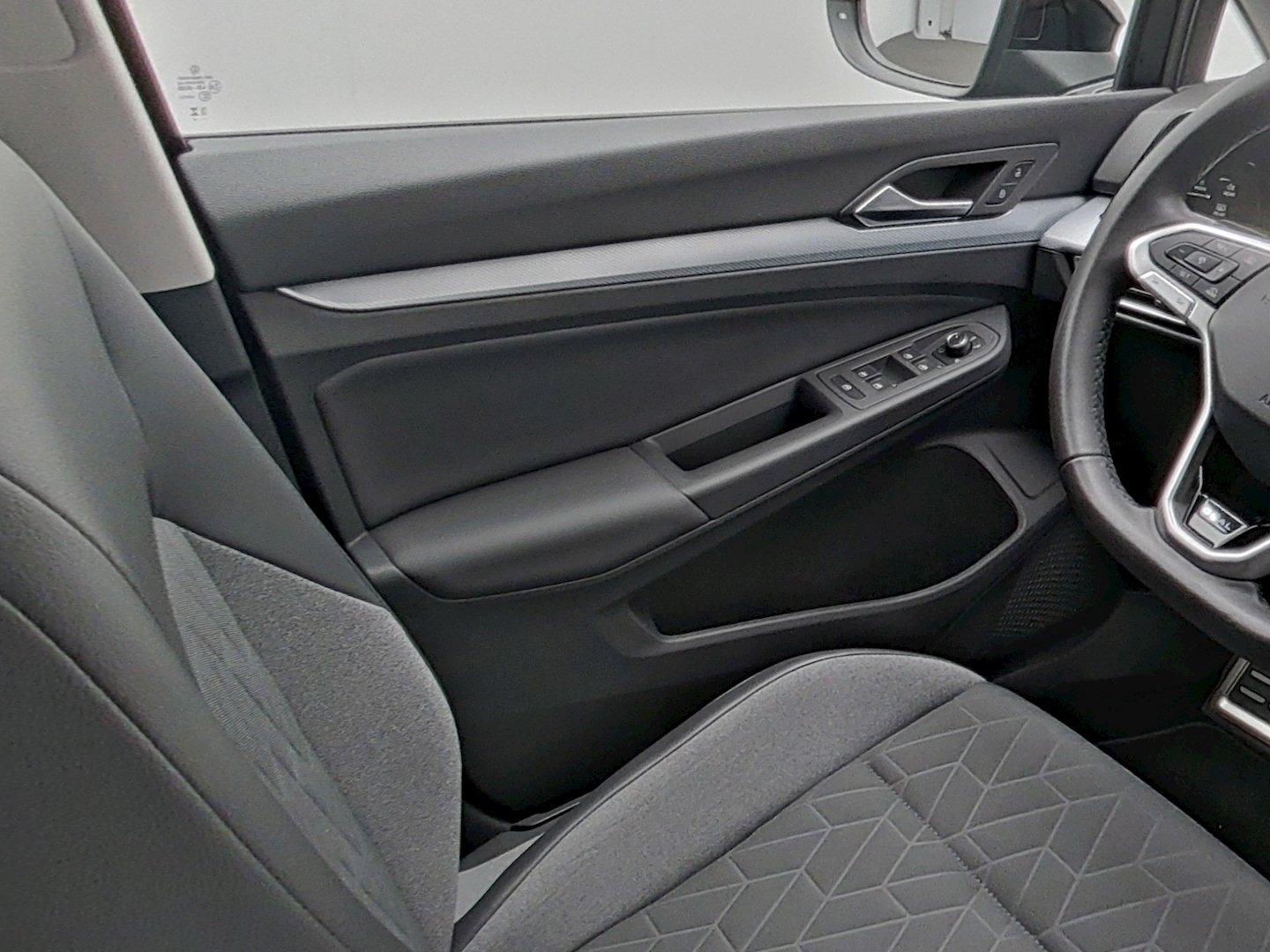 Volkswagen Golf 8 1.5 eTSI DSG Goal LED-PLUS NAVI KAMERA PA, миниатюра 12