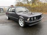 BMW 323I E21 Oldtimer - BMW 323: 323i E21