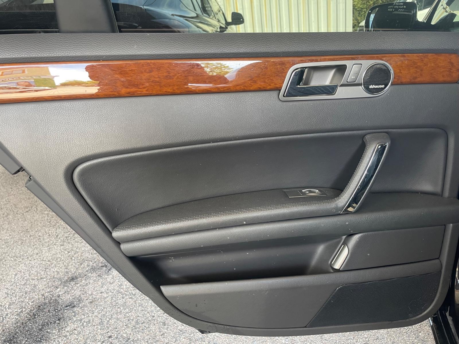 Volkswagen PHAETON 3.0TDI-V6 4Motion/NAVI/XENON/ESD/LUFTFED