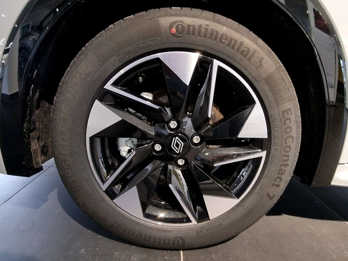 Fahrzeugabbildung Renault Clio Techno TCe 115