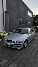 BMW E39 525i Mpaket - BMW 5er Reihe E39 mit Benzin-Antrieb