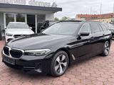 BMW 520d AMBIENTE PANORAMA RFKA DAB LED - gebrauchte BMW 520 aus dem Jahr 2021