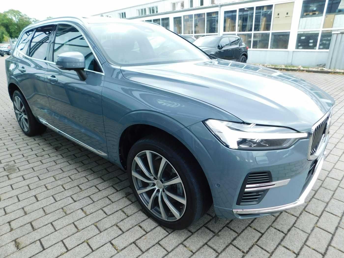 Fahrzeugabbildung Volvo XC60 T8 AWD Recharge Inscription