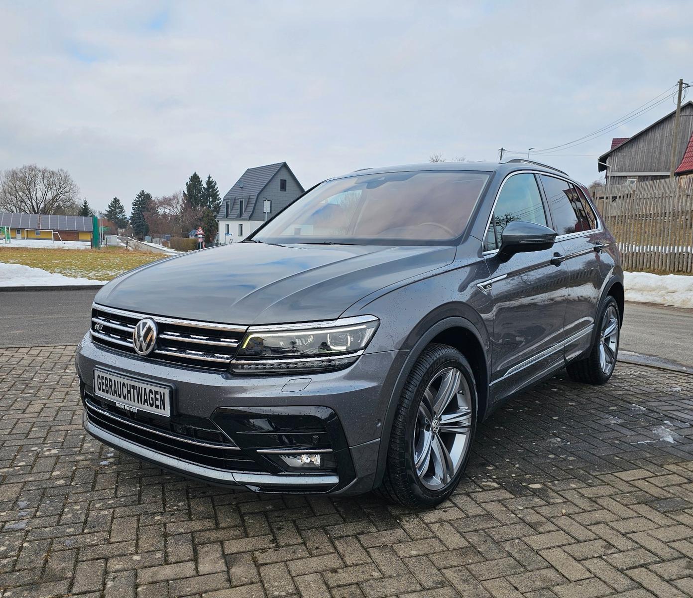 Volkswagen Tiguan Highline 4M DSG R-Line "Standheizung"