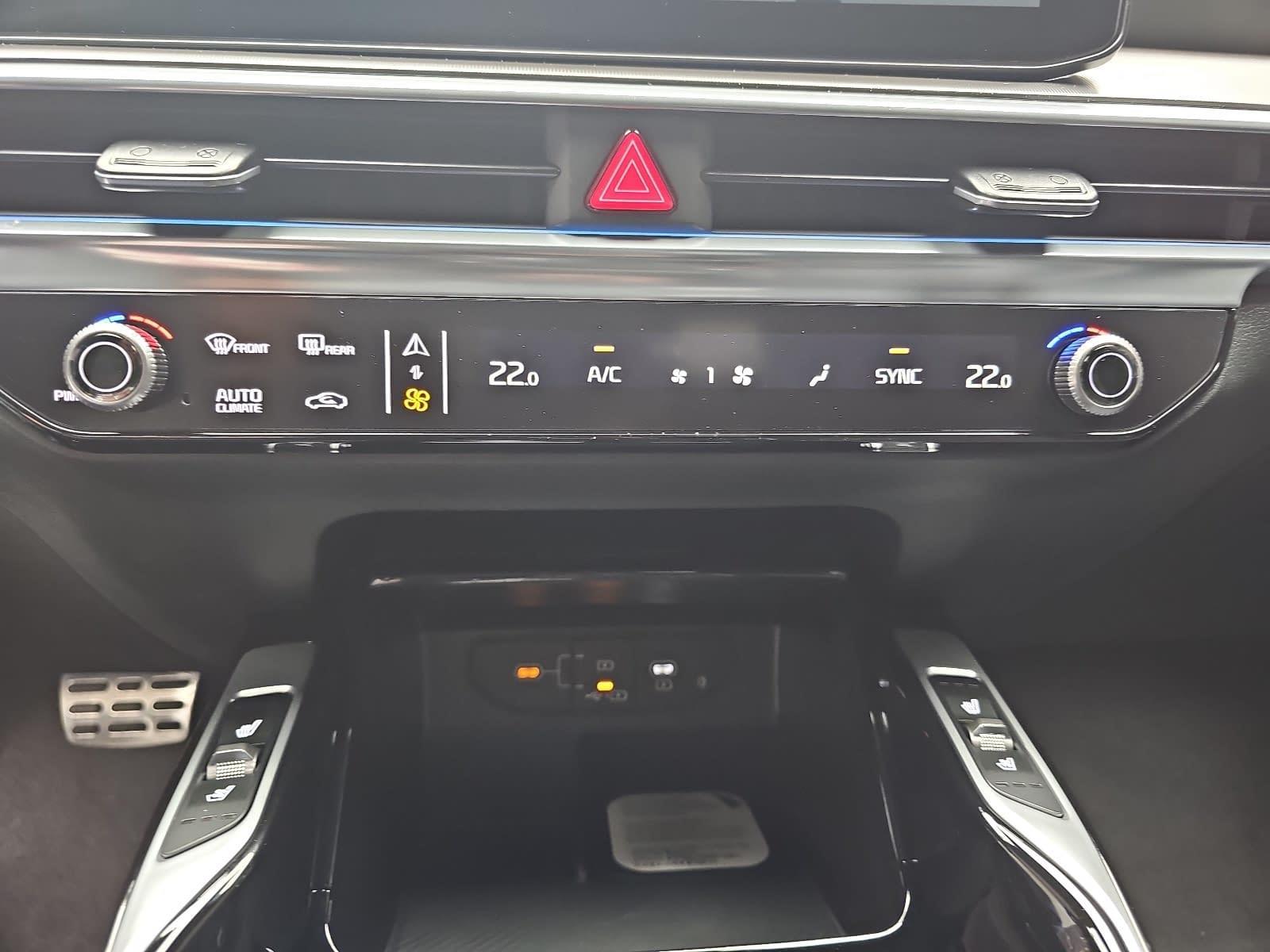 Kia SORENTO 2.2 CRDI AWD DCT8 PLATINUM LEDER NAPPA P