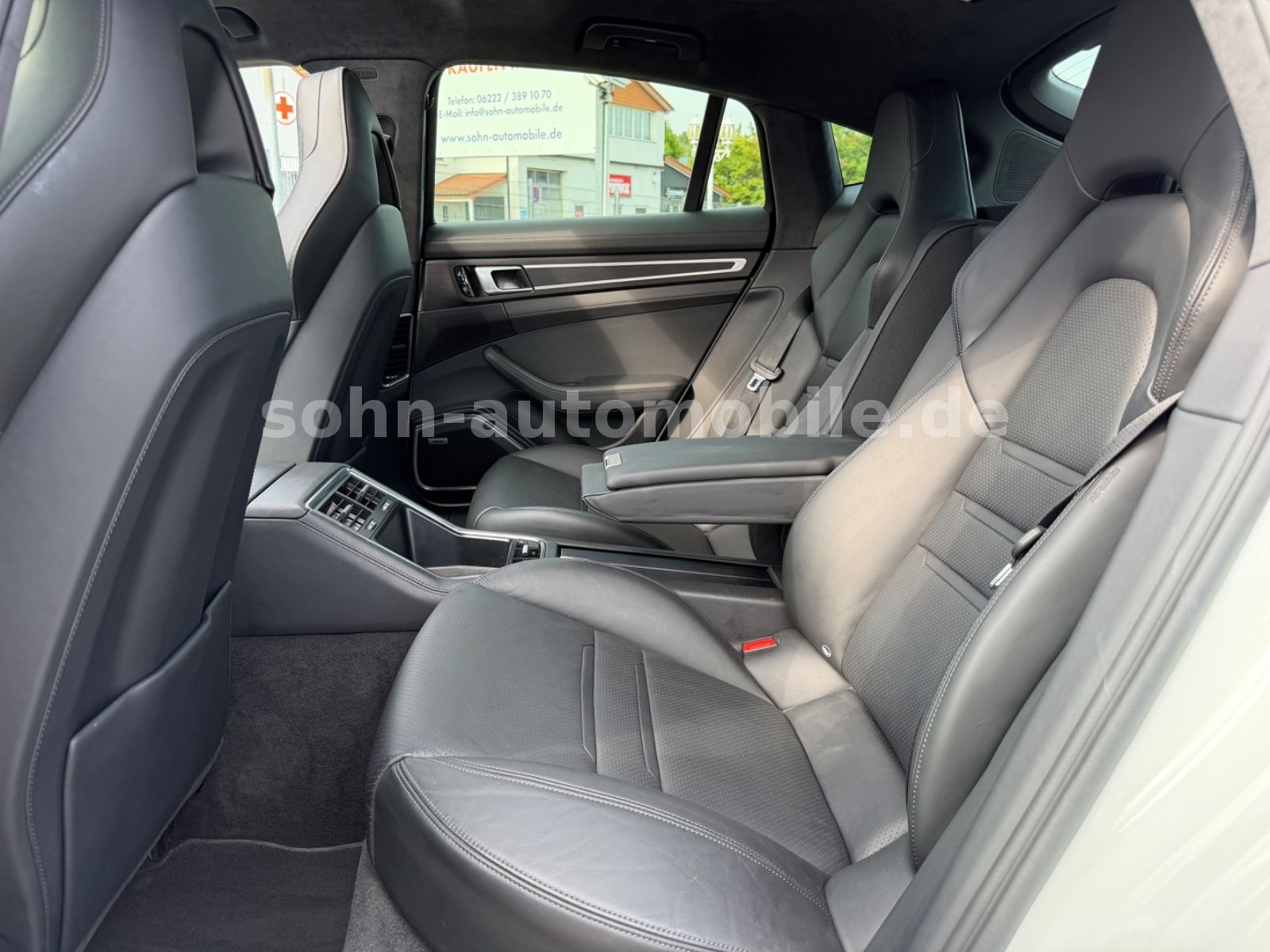 Porsche Panamera GTS Pano Matrix Stdhzg BOSE ACC HUD 21 foto 22