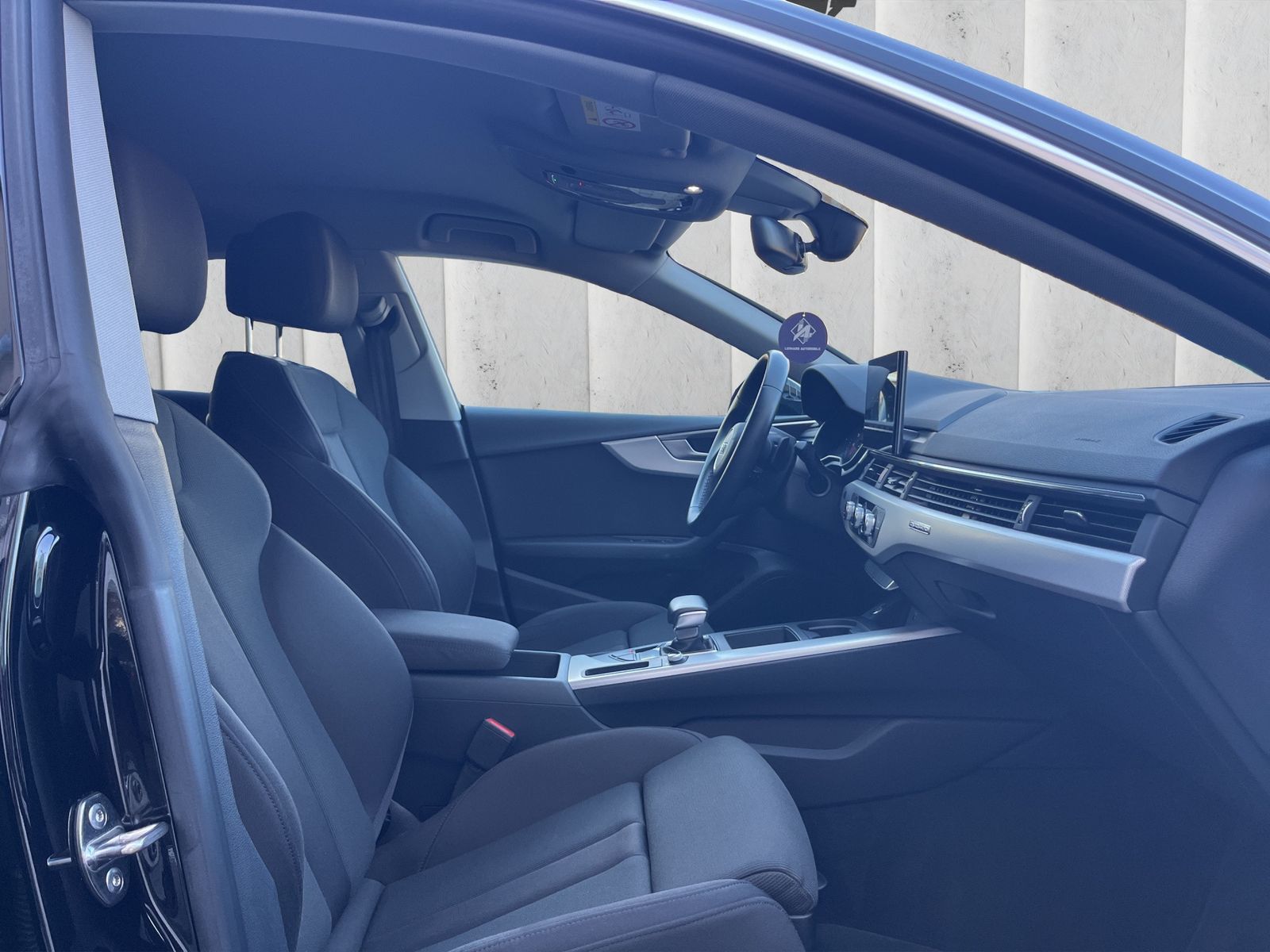 Fahrzeugabbildung Audi A5 **45 TFSI QUATTRO*SHZ*KAMERA**