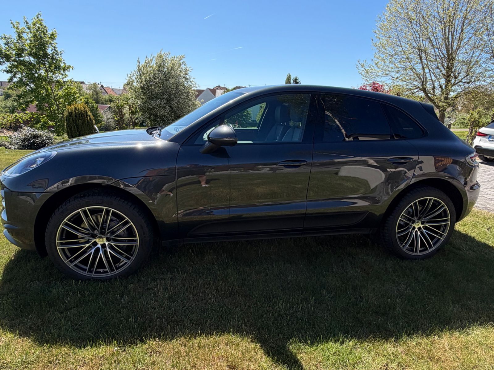 PORSCHE Macan S / Pano / 21Zoll / Sportabgasanlage / 75l