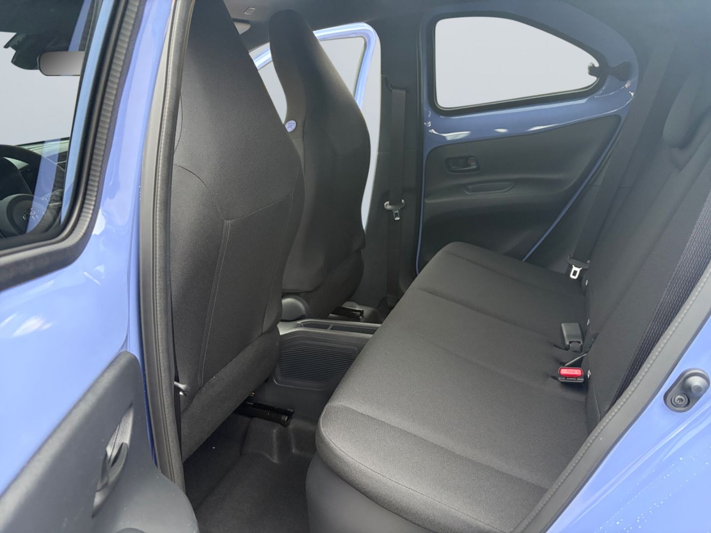 Toyota Aygo (X) - Bild 12