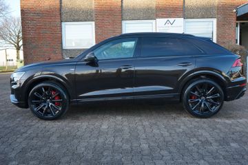 Fahrzeugabbildung Audi Q8 50 TDI Quattro Competition Plus NETTO EXPORT