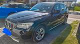 BMW X1 xDrive25i - 6 Zylinder pdc ahk leder  - BMW: Zylinder