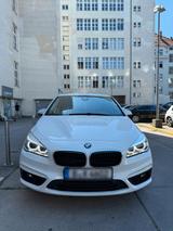 BMW 218i Active Tourer  Automatik  87.50... - BMW 218 in Berlin