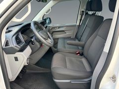 Fahrzeugabbildung Volkswagen T6.1 Kombi 2,0 TDI 2xKlima Tempomat R.Cam 9.Sitz