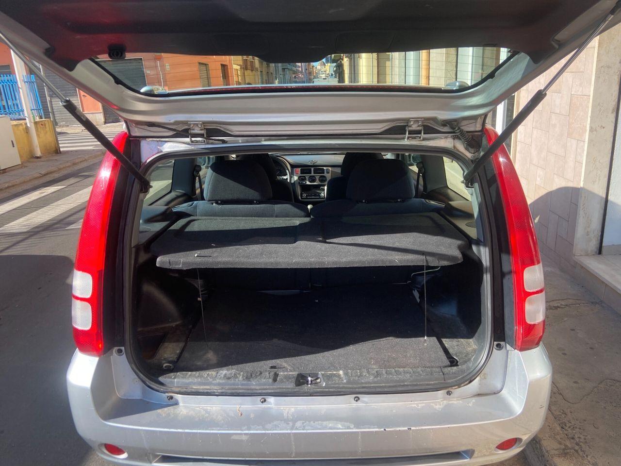 Honda HR-V 2004 — photo 6