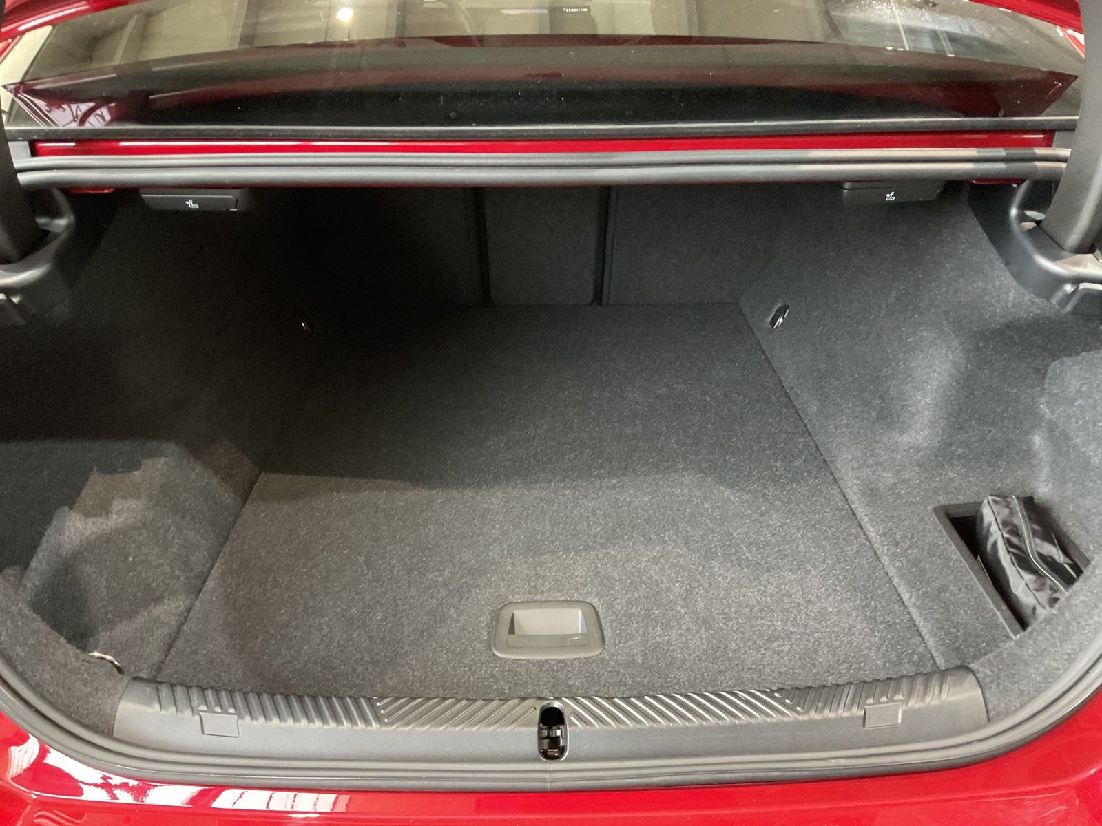 Fahrzeugabbildung BMW i5 xDrive40 | Sitzbelüftung | M Sportpaket Pro |