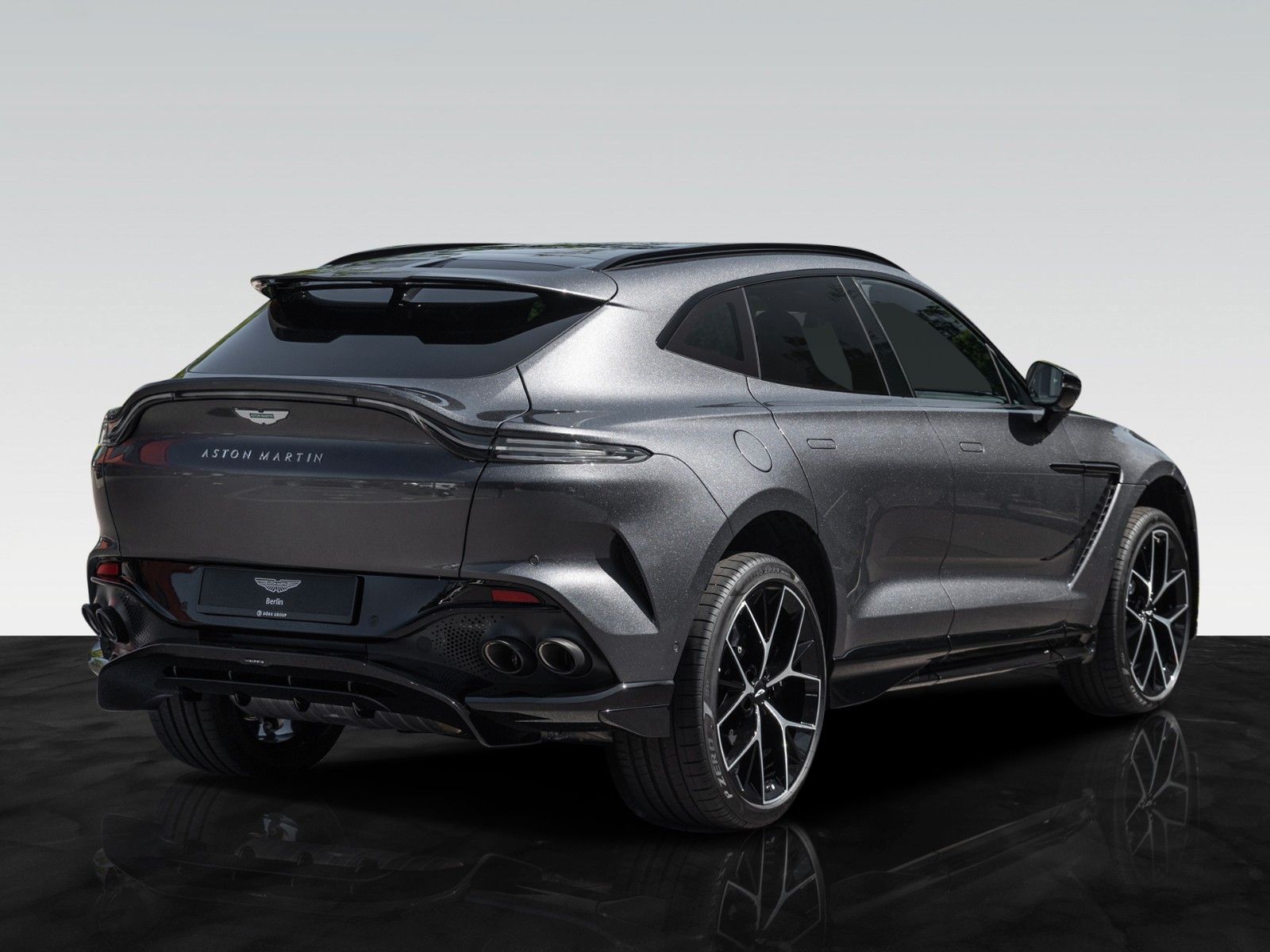 Aston Martin DBX707 | Remote Heat | Signature Paint foto 3