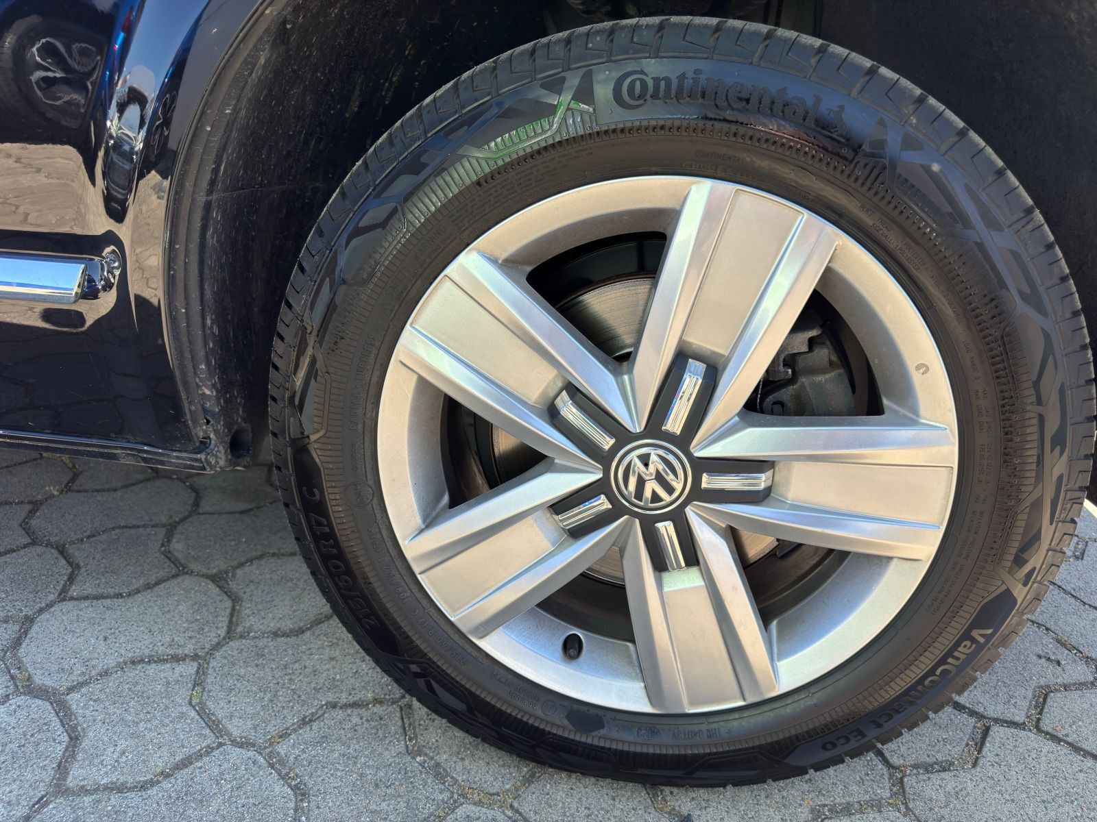 Fahrzeugabbildung Volkswagen T6 Multivan Generation Six 150PS DSG*AHK*RFK*StH