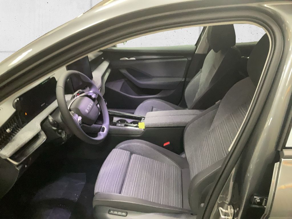 Skoda Superb - Bild 10