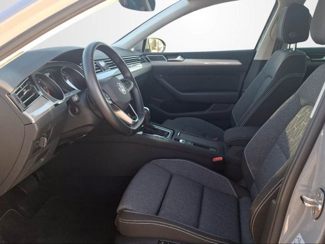 PASSAT VARIANT 2.0 TDI DSG BUSINESS LED+NAVI+ACC