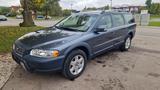 Volvo XC 70 2.4 D AWD Moment*Leder*TÜV/Service neu* - graue Volvo XC70