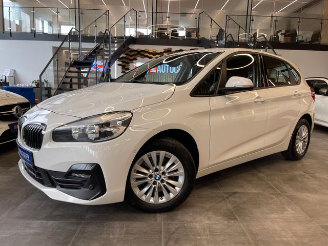 BMW 218d Active Tourer *NAVI*1.HAND*19%*PDC*SHZ*