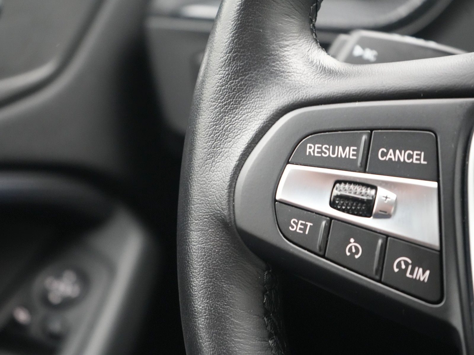 BMW 120 i Sport Line CARPLAY+LIVEPROF+TLEDER+KEYLESS foto 13