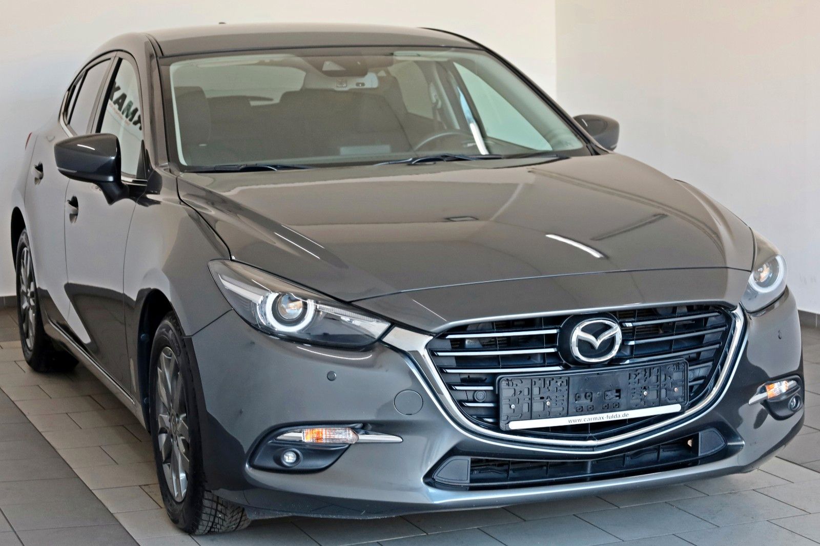 Fahrzeugabbildung Mazda 3 Lim. Sports-Line Navi,LED,SH,PDC,Kamera,HUD